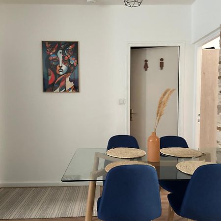 Yousra Appartement Poitiers Exteriör bild