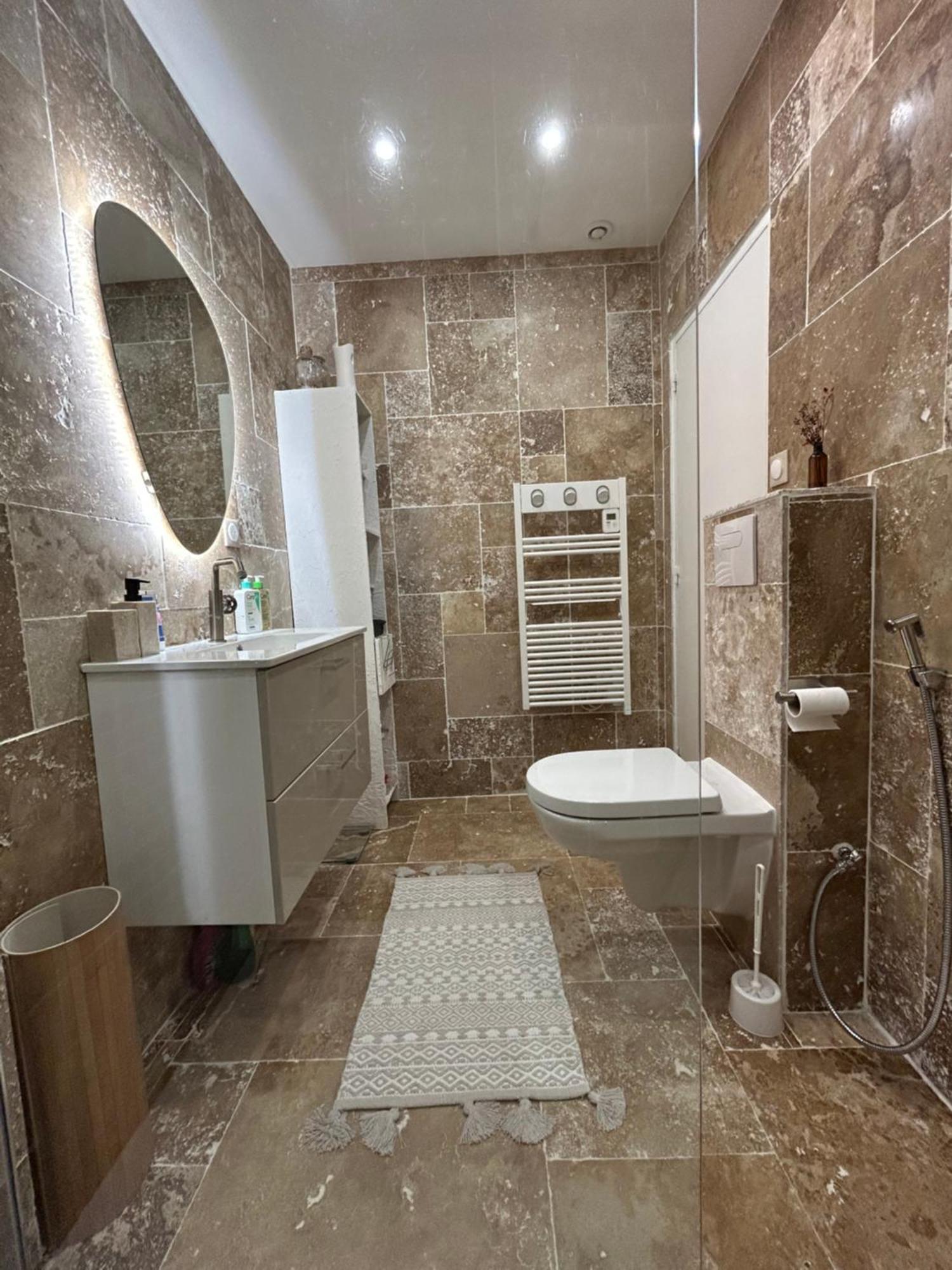 Yousra Appartement Poitiers Exteriör bild